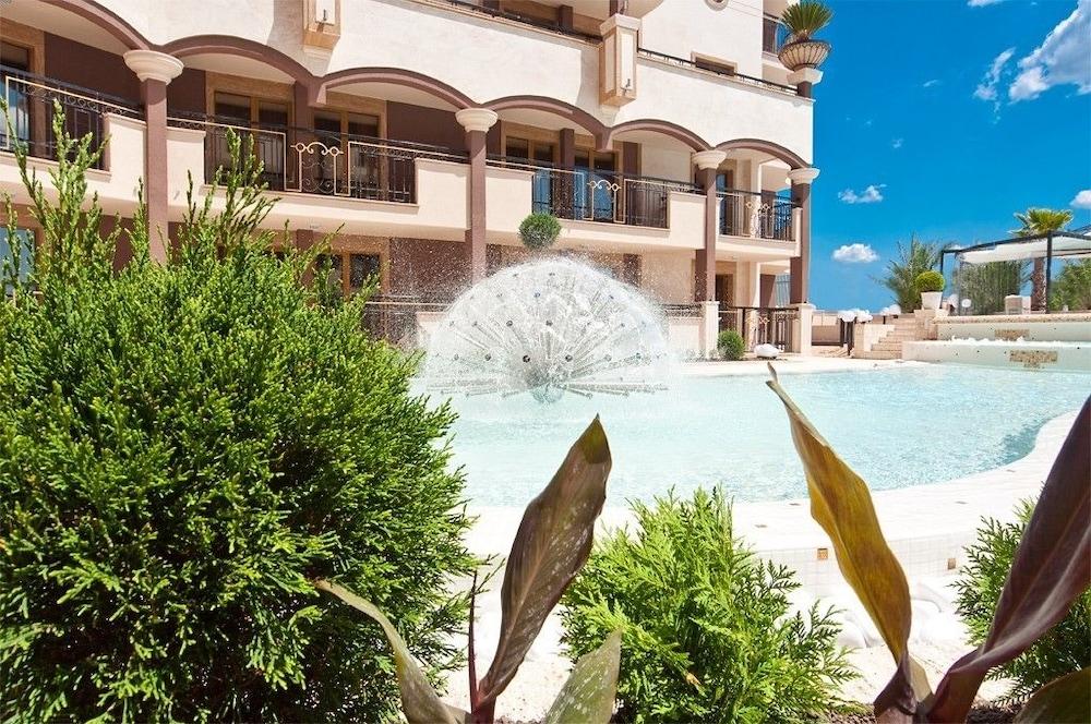 Golden Rainbow 4* Sunny Beach