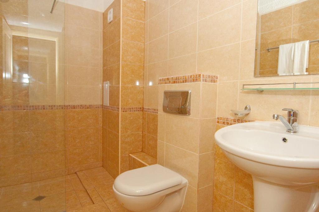 Golden Rainbow Apart Otel Sunny Beach