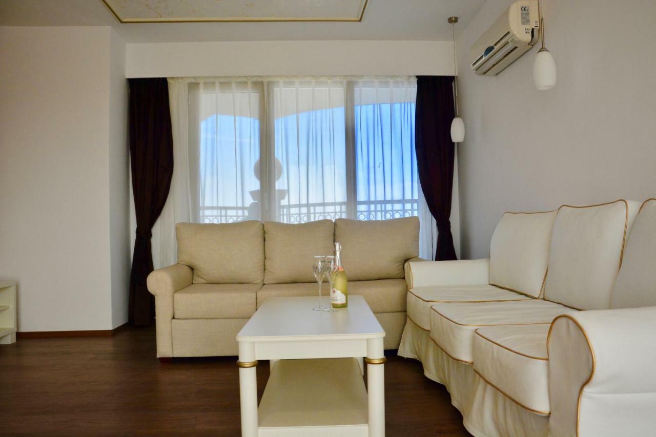 Apart Otel Golden Rainbow 4*